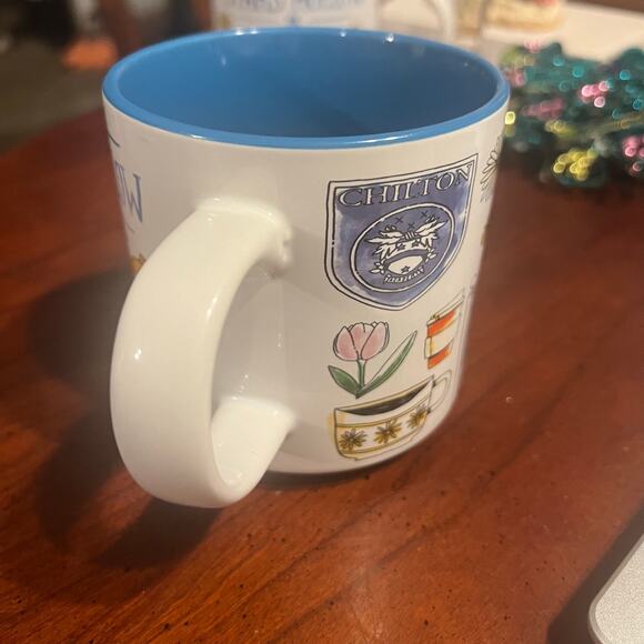 Gilmore Girls Stars Hollow Coffee Cups Set of 2 Luke's Dinner Dragonfly Inn - Picture 4 of 13